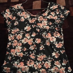 A flower top and is open on the back also